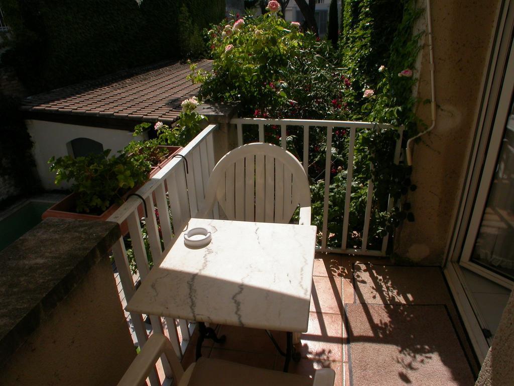 Apartments La Madeleine Avignon Værelse billede